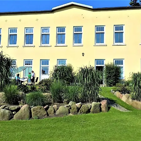 Gutshaus O2 Apartamento *